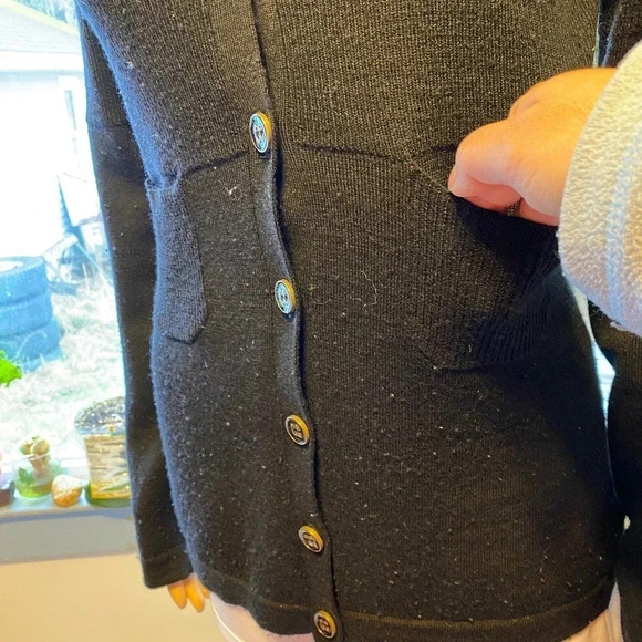 V Neck Design History 100% Merino Wool Cardigan Sweater Women Size M Pocket - Picture 5 of 6